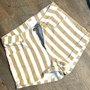 Striped H&M shorts